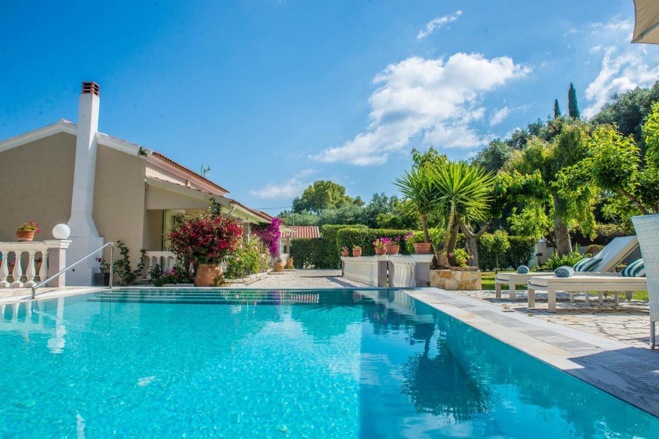 Villa Zapphira Peritheia Corfu Buitenkant foto