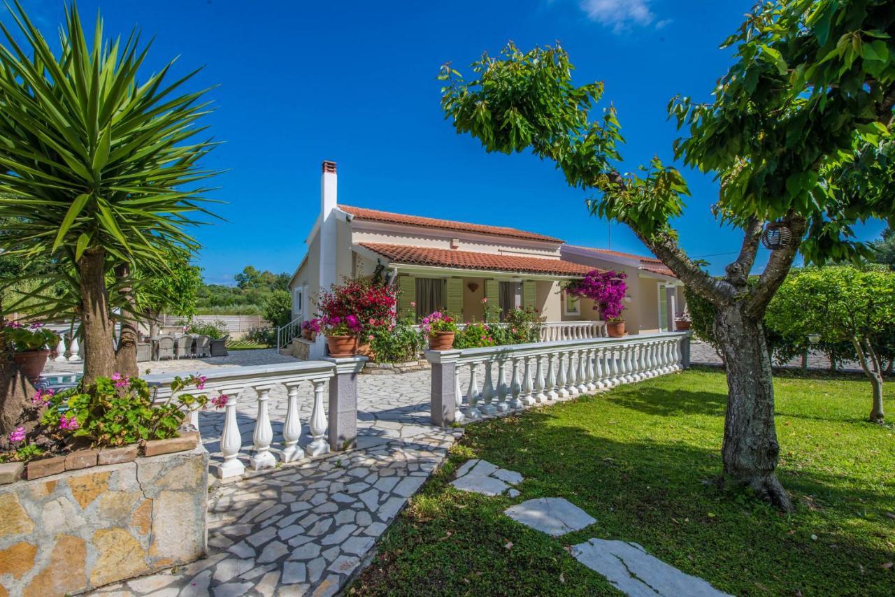 Villa Zapphira Peritheia Corfu Buitenkant foto
